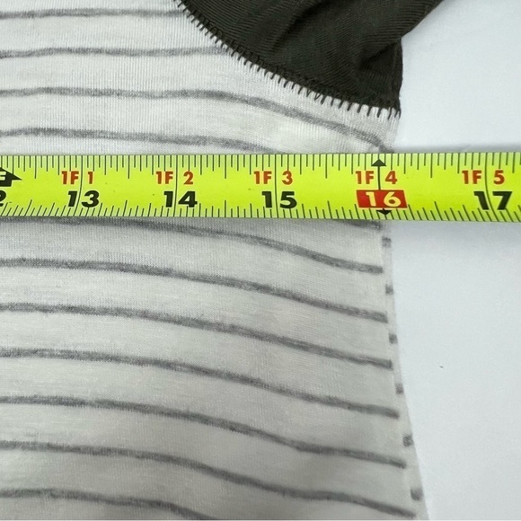 Maurice’s 3-Button Pullover Knit Tops Sz Small Multi Colors Lot/2 Stretch - Picture 7 of 15